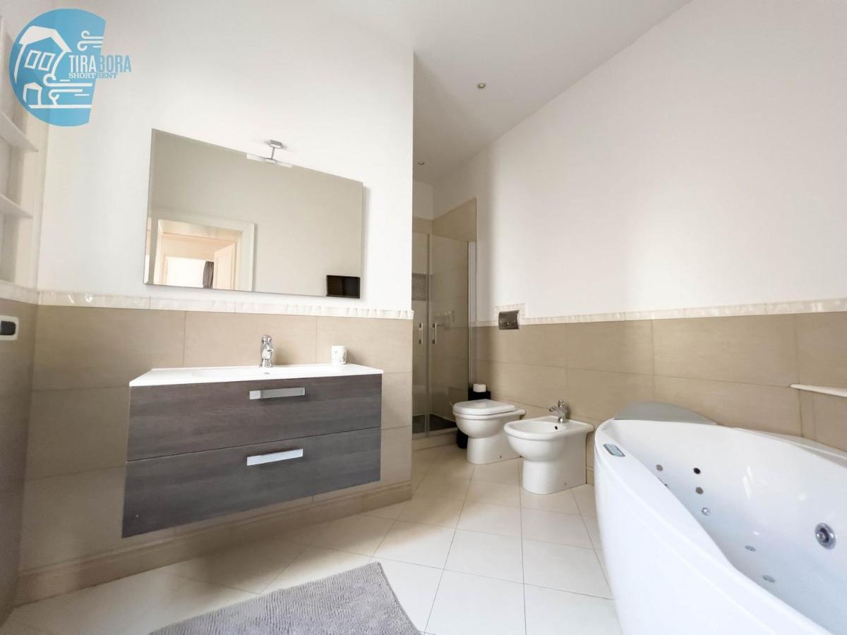Ferienwohnung Mazzini 44 Tirabora Short Rent Triest Exterior foto